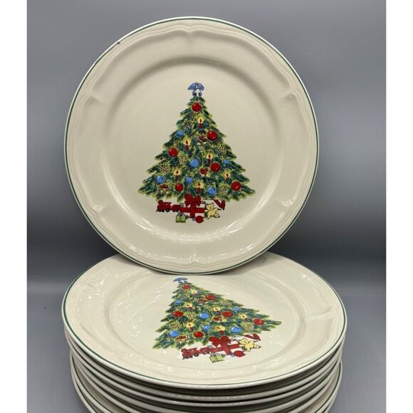 4 Pc Stoneware Christmas Tree Dinner Plate Festive Holiday Decor 10.5" - Picture 1 of 9